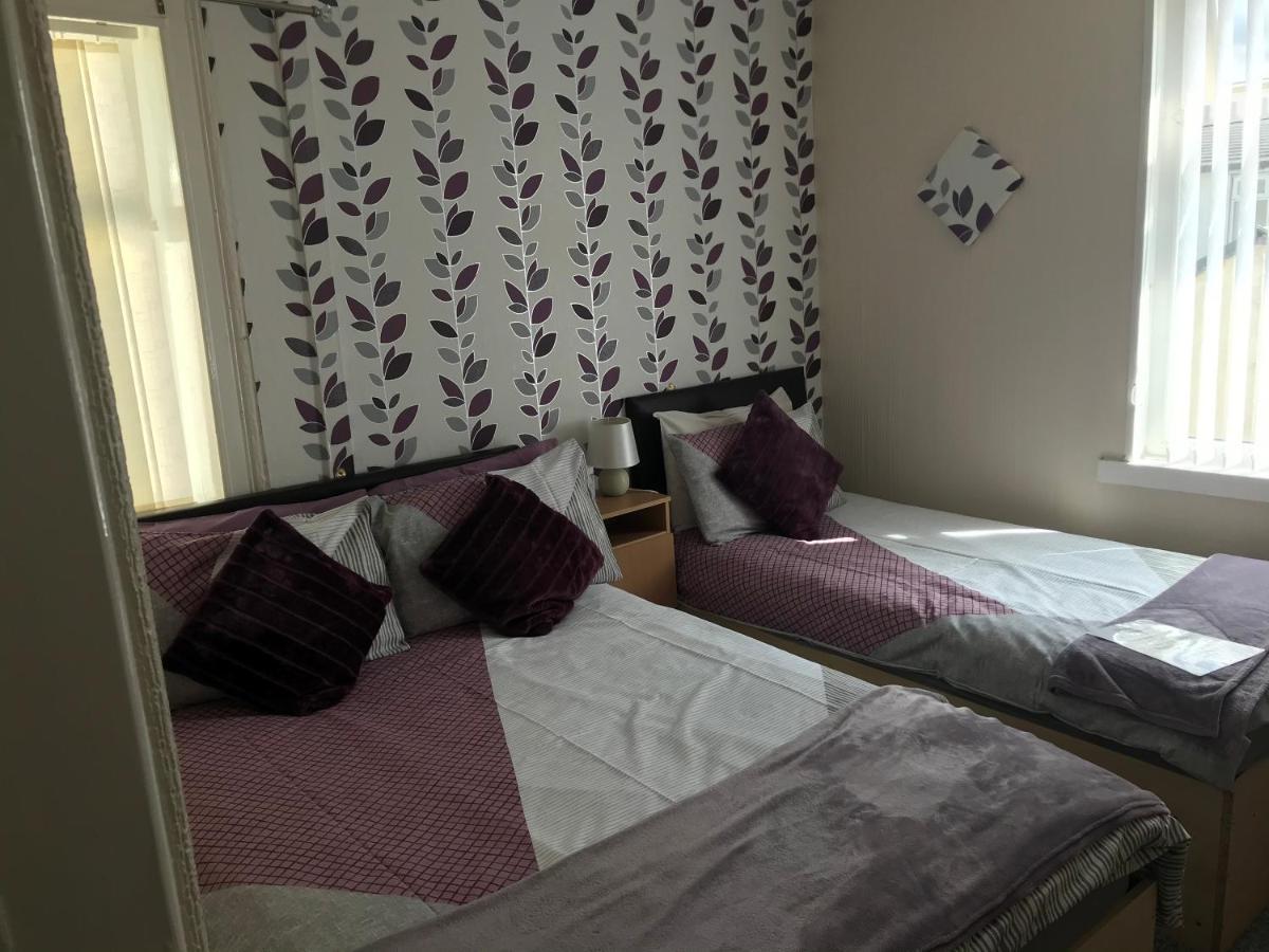 Greenmount 3* Blackpool